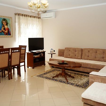 New Bazaar Bliss Apartman Tirana Kültér fotó
