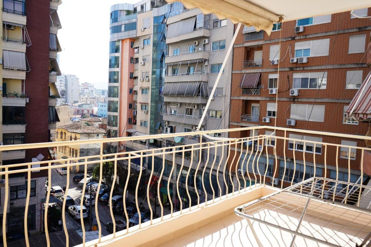 New Bazaar Bliss Apartman Tirana Kültér fotó