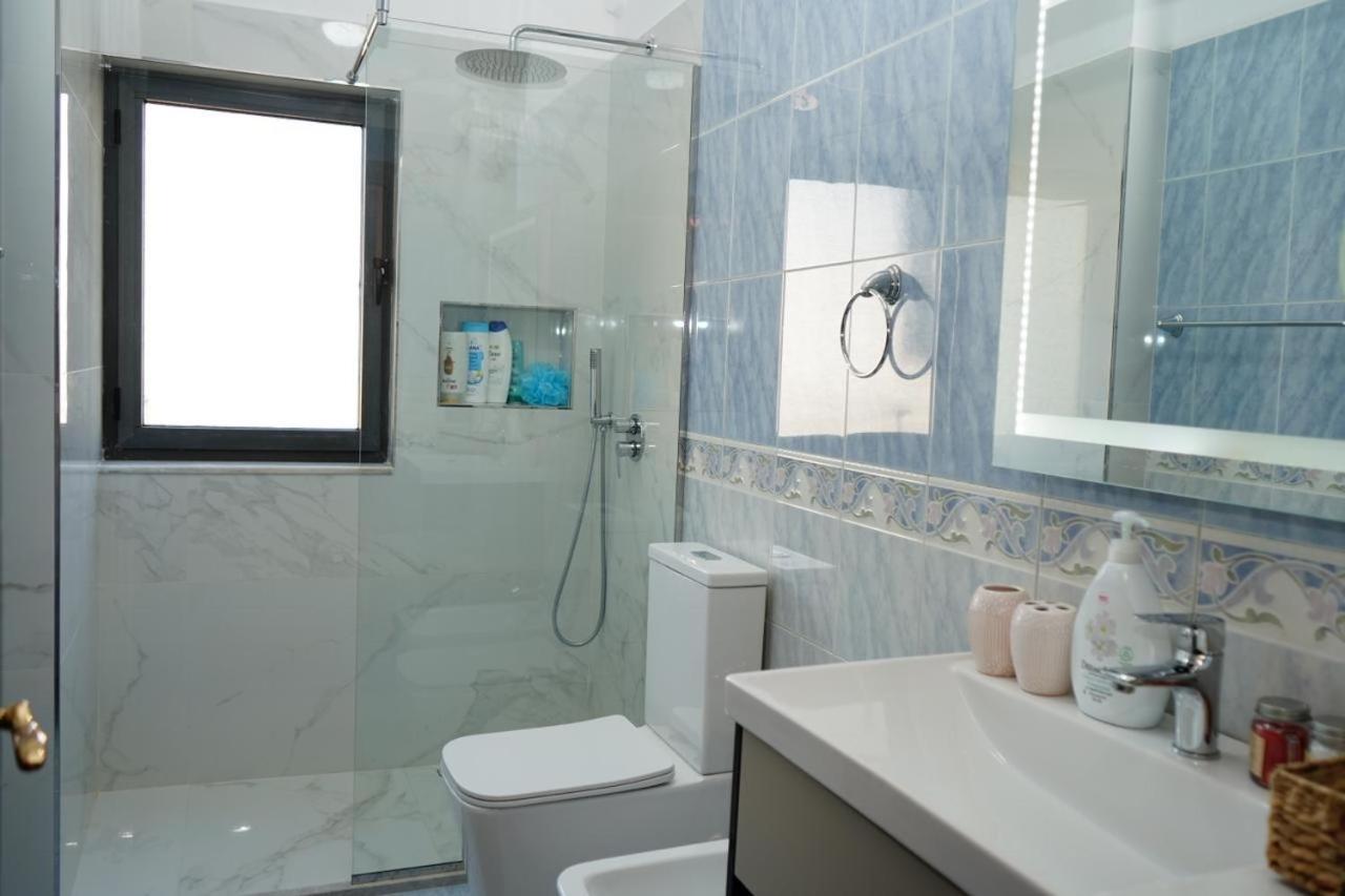 New Bazaar Bliss Apartman Tirana Kültér fotó